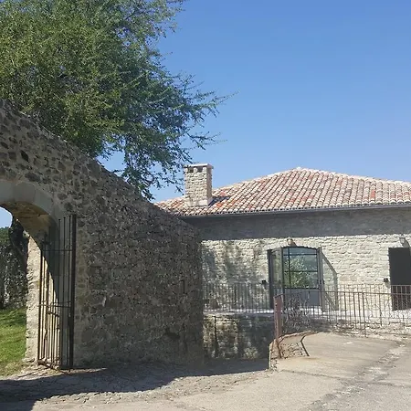 Château Du Poët-célard * Le Poët-Célard