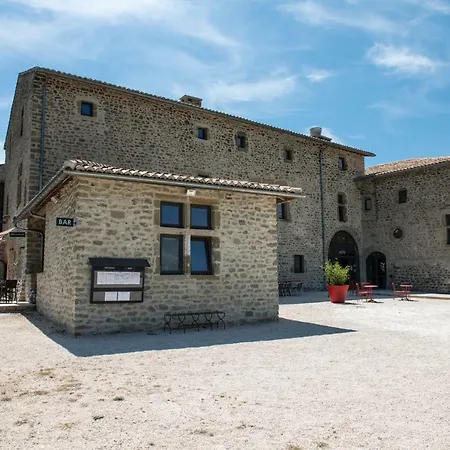 Chateau Du Poet-celard Hotel *